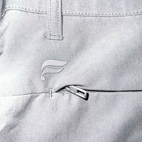 Fabletics Men's The Only Pant Shadow Grey Size L Short - Picture 9 of 10